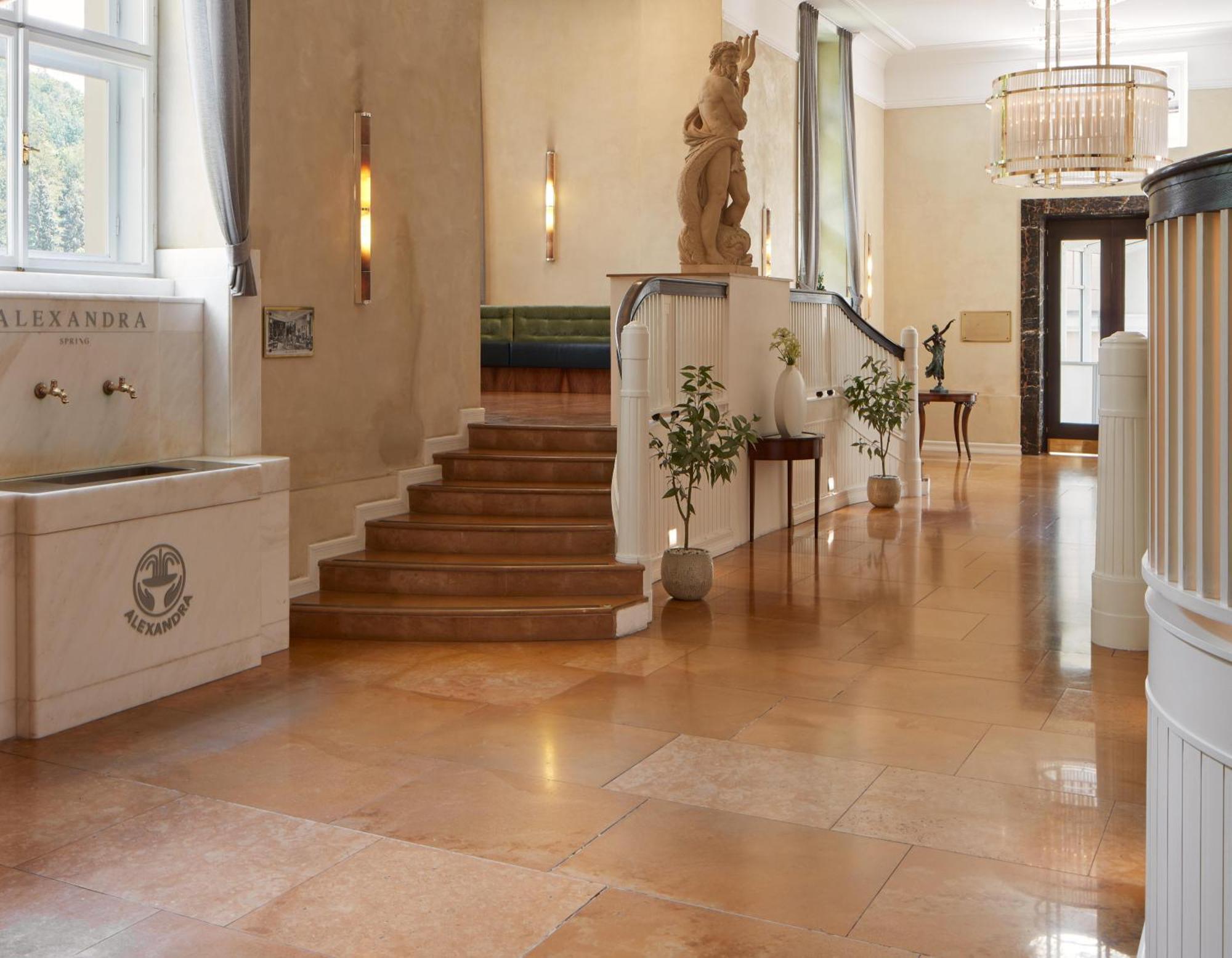 Falkensteiner Spa Resort Marianske Lazne Bagian luar foto