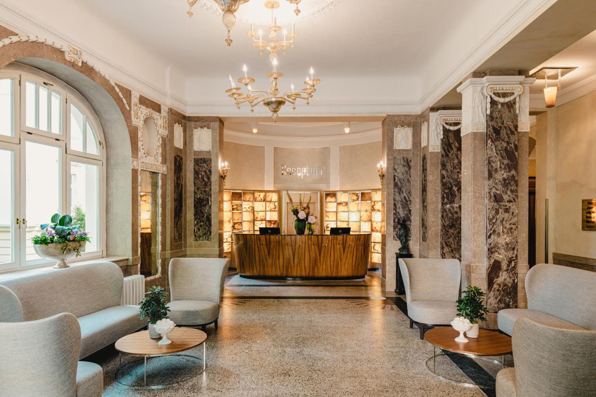 Falkensteiner Spa Resort Marianske Lazne Bagian luar foto